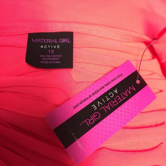 Material Girl Active No Fear in Fierce Cutout Top - Picture 6 of 6